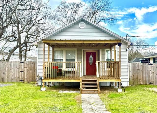 Property at 109 Harry St, La Place, LA 70068, 3 beds, 1 bath