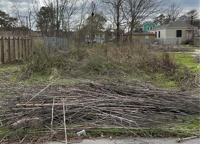 Property at 5442 N Johnson St, New Orleans, LA 70117