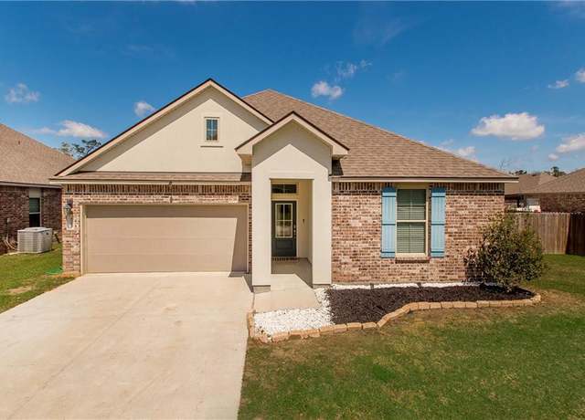 Property at 40293 Sedgwick Ln, Ponchatoula, LA 70454, 4 beds, 2 baths