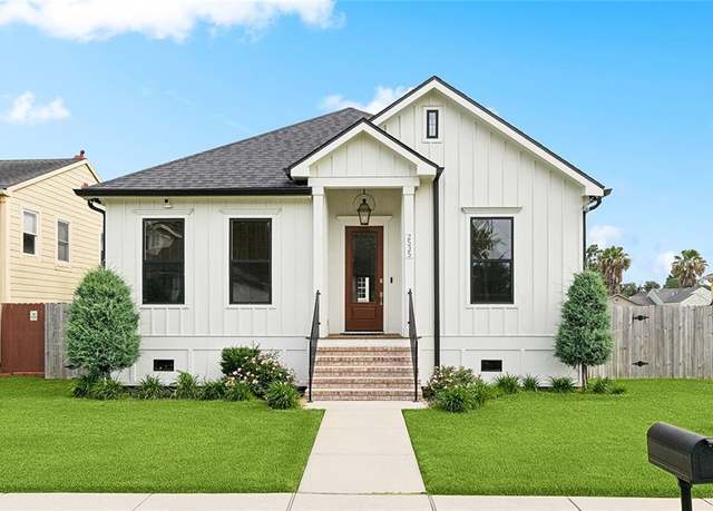Property at 2535 Athis St, New Orleans, LA 70122, 4 beds, 2.5 baths