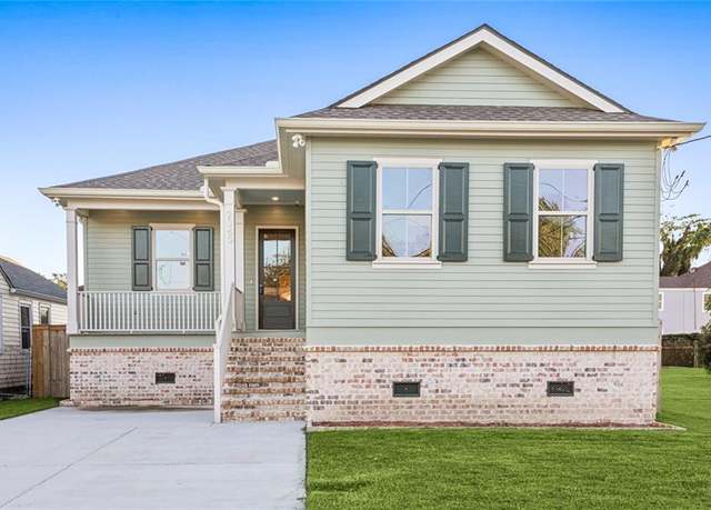 Property at 2360 Mendez St, New Orleans, LA 70122, 3 beds, 2.5 baths
