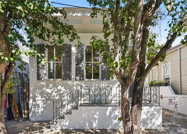 Property at 2417 Royal St, New Orleans, LA 70117, 3 beds, 2 baths