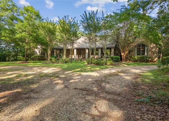 Property at 266 W.p.a Rd, MS 39459, 4 beds, 4.5 baths
