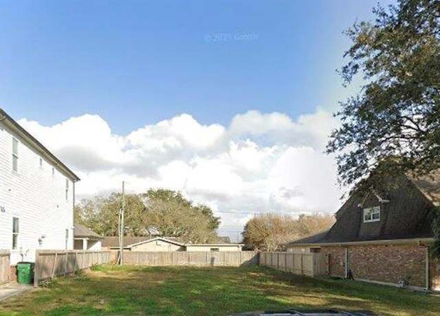 Property at 4017 Clifford Dr, Metairie, LA 70002