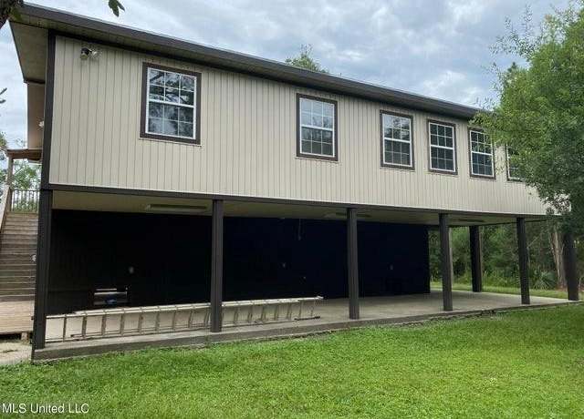 Property at 5142 1st Ave, Bay Saint Louis, MS 39520, 3 beds, 2 baths