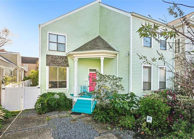 Property at 1233 Fern St, New Orleans, LA 70118, 5 beds, 2.5 baths