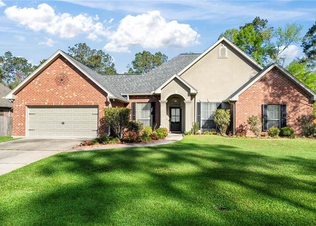 Property at 301 Clover Meadows Dr, Covington, LA 70433, 4 beds, 2 baths