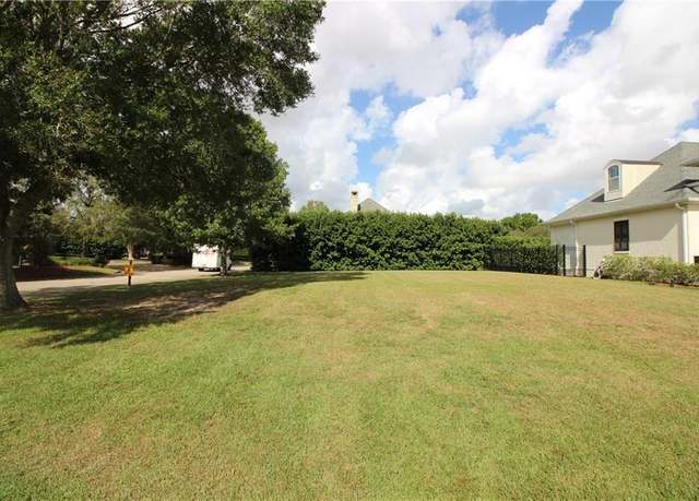 Property at 2 Bear Creek Dr, New Orleans, LA 70131