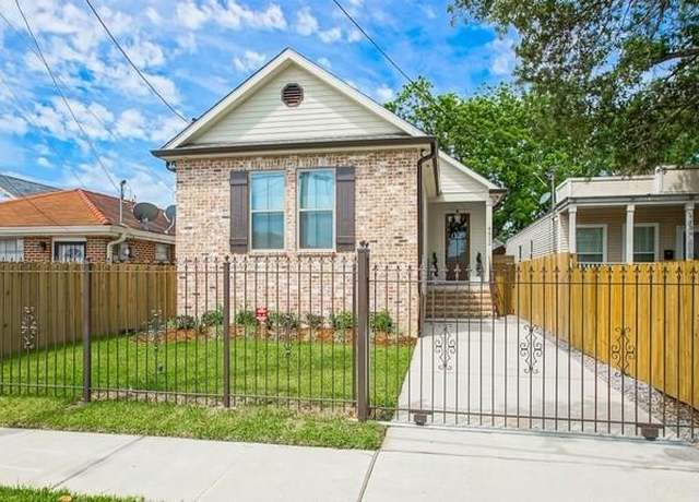 Property at 4432 Pauger St, New Orleans, LA 70122, 3 beds, 2 baths