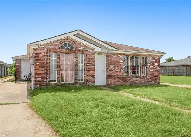 Property at 9100 02 Titans Dr, Chalmette, LA 70043, 4 beds, 2 baths