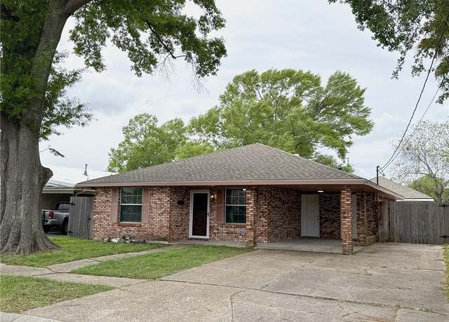 Property at 1709 Fairway Dr, Kenner, LA 70062, 3 beds, 2 baths