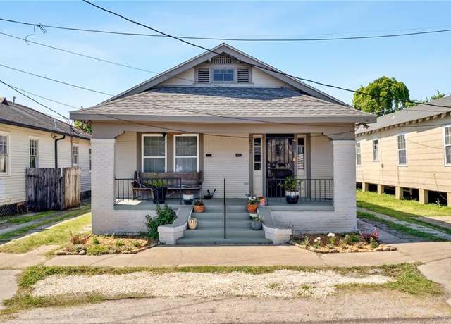 Property at 517 S Murat St, New Orleans, LA 70119, 3 beds, 2 baths