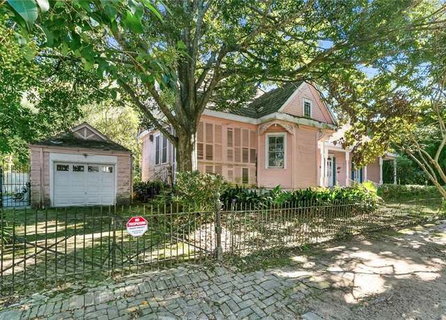 Property at 203 Walnut St, New Orleans, LA 70118, 3 beds, 3 baths