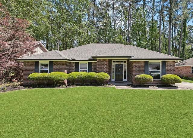 Property at 2037 Biron St, Mandeville, LA 70448, 4 beds, 2 baths