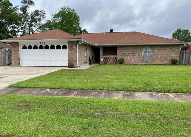 Property at 114 Crescentwood Loop, Slidell, LA 70458, 3 beds, 2 baths
