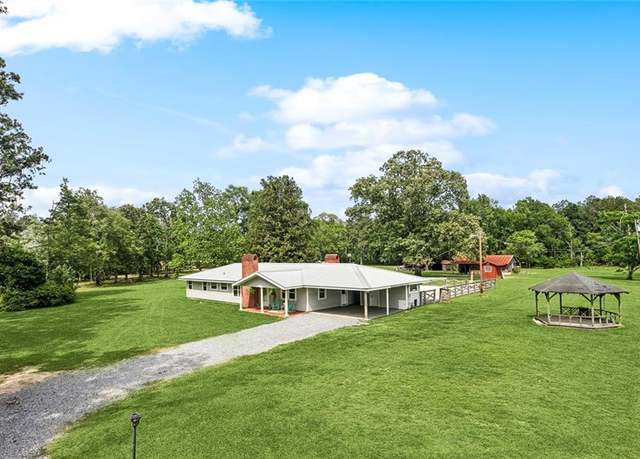 Property at 50266 1063 Hwy, Independence, LA 70443, 3 beds, 2 baths