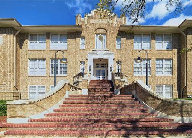 Property at 1215 Louisiana Ave #304, New Orleans, LA 70115, 2 beds, 2 baths