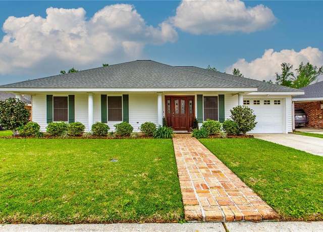 Property at 706 Natalie Dr, Houma, LA 70364, 3 beds, 2 baths