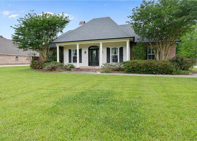 Property at 7525 Lillie Valley Dr, Gonzales, LA 70737, 4 beds, 2.5 baths