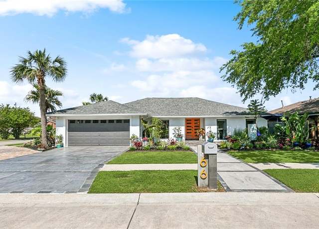 Property at 66 Carolyn Ct, Arabi, LA 70032, 5 beds, 2.5 baths