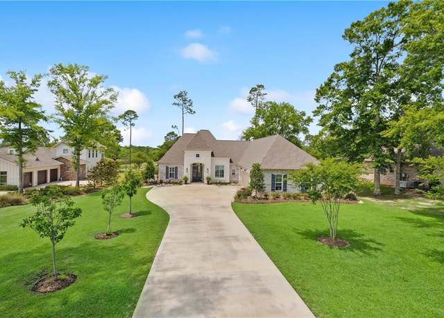 Property at 736 Plantation Dr, Abita Springs, LA 70420, 4 beds, 3 baths