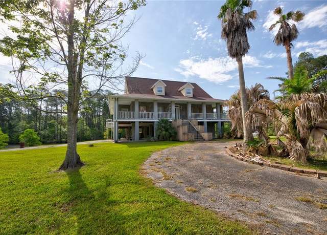 Property at 59394 E Harbor Ln, Lacombe, LA 70445, 4 beds, 2.5 baths
