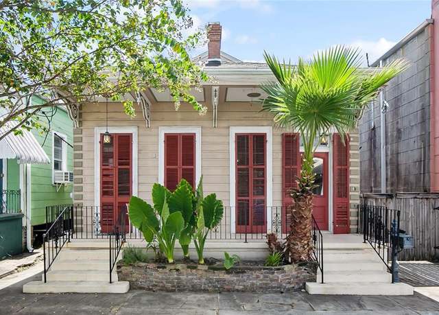 Property at 440 Vallette St, New Orleans, LA 70114, 5 beds, 3 baths