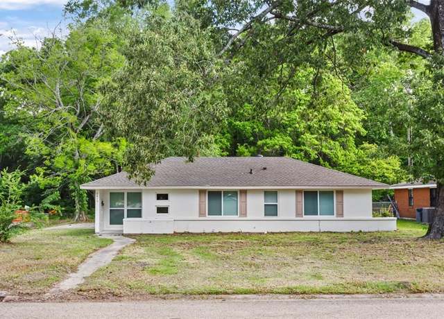 Property at 6815 Calumet St, Baton Rouge, LA 70805, 3 beds, 2 baths