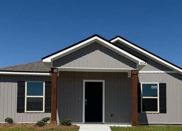 Property at 3804 Seagull Cir, Slidell, LA 70461, 3 beds, 2 baths