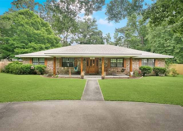Property at 17 Ellen Dr, Covington, LA 70433, 3 beds, 2 baths