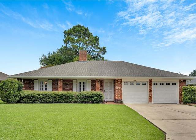Property at 134 Ducayet Dr, Destrehan, LA 70047, 3 beds, 2 baths