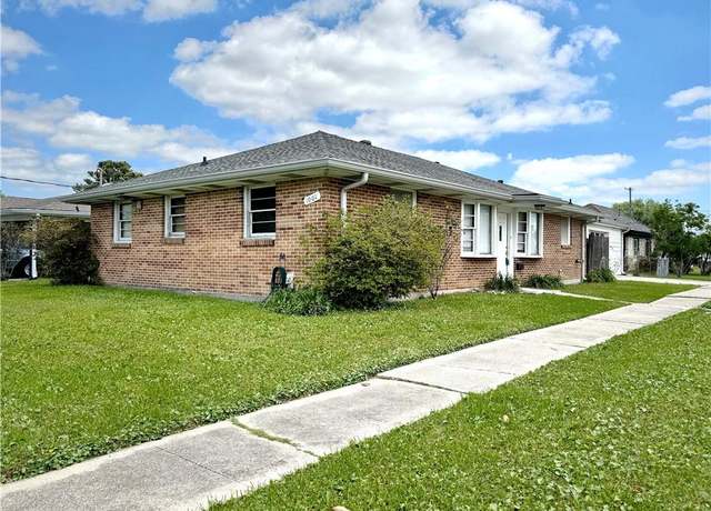Property at 1001 Trudeau St, Metairie, LA 70003, 3 beds, 2 baths