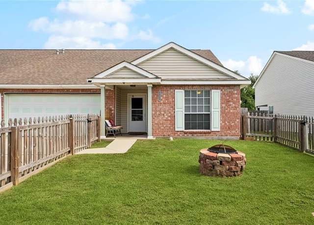 Property at 1049 Clairise Ct, Slidell, LA 70461, 3 beds, 2 baths