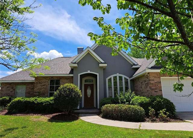 Property at 1022 Forest Ridge Loop, Pearl River, LA 70452, 4 beds, 2 baths