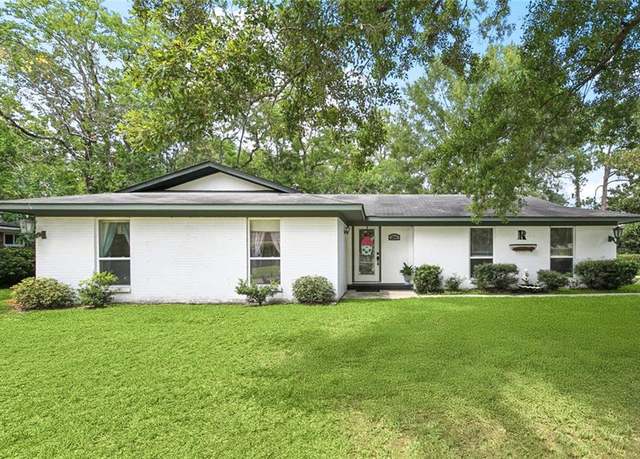 Property at 344 Huntington Dr, Slidell, LA 70458, 3 beds, 2 baths