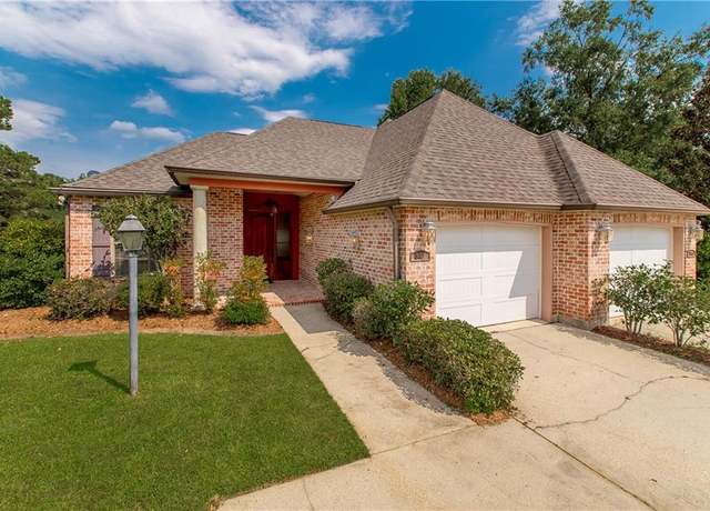 Property at 811 Decatur St, Ponchatoula, LA 70454, 3 beds, 2 baths