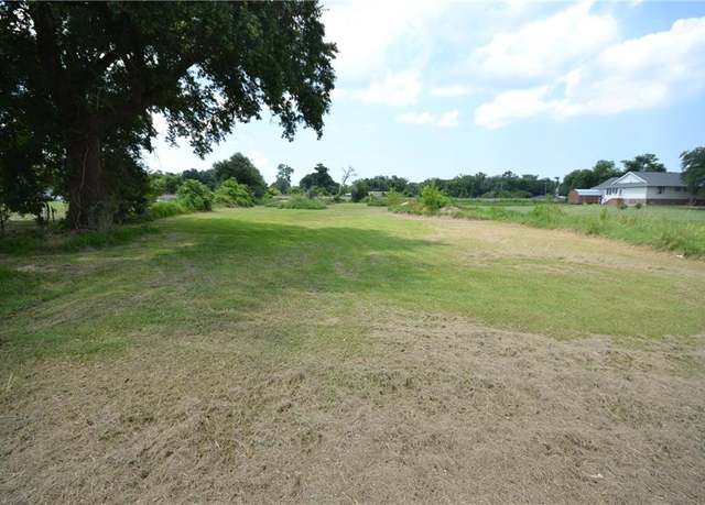 Property at 17426 Old Spanish Trail Rd, Des Allemands, LA 70030