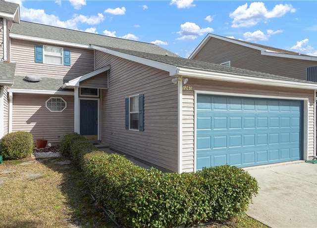 Property at 1260 Marina Dr, Slidell, LA 70458, 3 beds, 2.5 baths