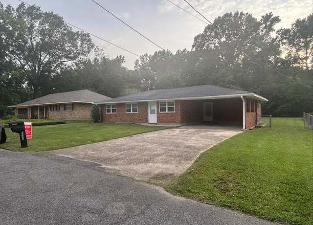 Property at 8995 Gov Pleasant Dr, Baton Rouge, LA 70811, 3 beds, 1.5 baths