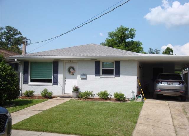 Property at 824 Oak Ave, Harahan, LA 70123, 3 beds, 1 bath