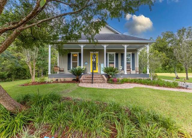Property at 134 Taylor Dr, Pearl River, LA 70452, 3 beds, 2 baths