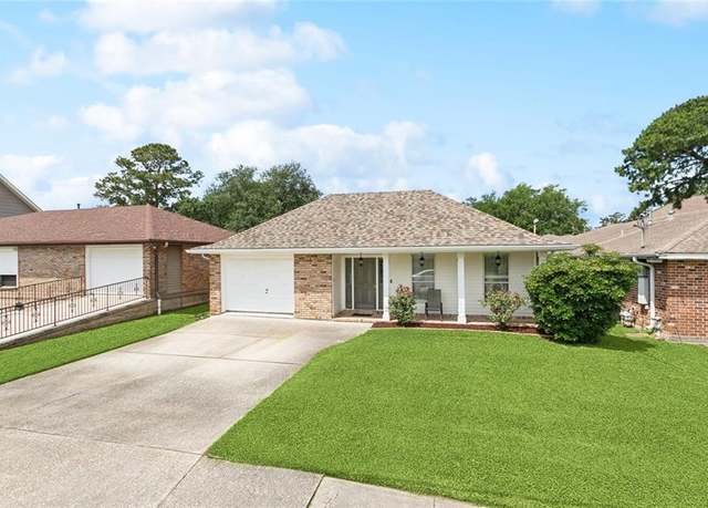 Property at 4616 Lefkoe St, Metairie, LA 70006, 3 beds, 2 baths