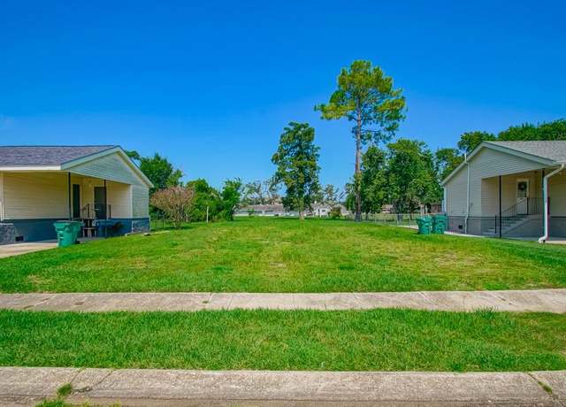 Property at 220 Diane Ave, River Ridge, LA 70123