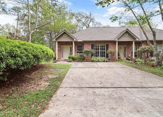 Property at 620 N Village Ln, Mandeville, LA 70471, 2 beds, 2 baths