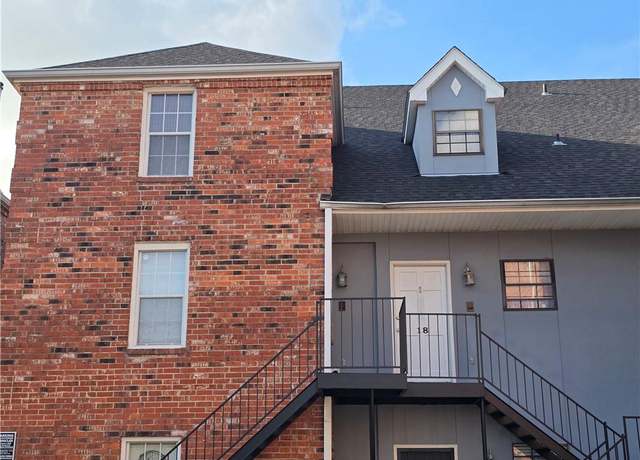 Property at 3629 Ridgelake Dr #18, Metairie, LA 70002, 2 beds, 1.5 baths