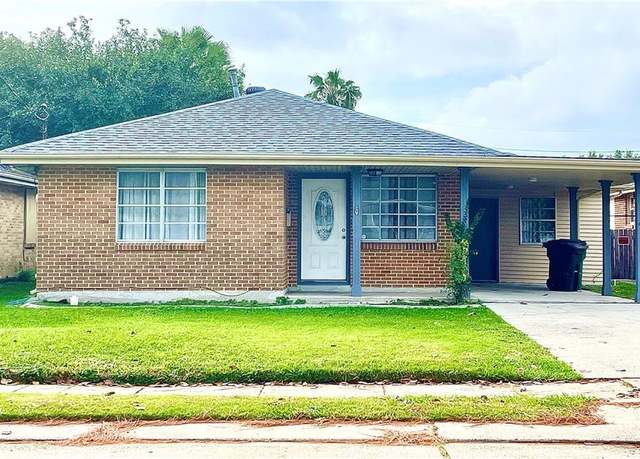 Property at 518 Oaklawn Dr, Metairie, LA 70005, 3 beds, 2 baths