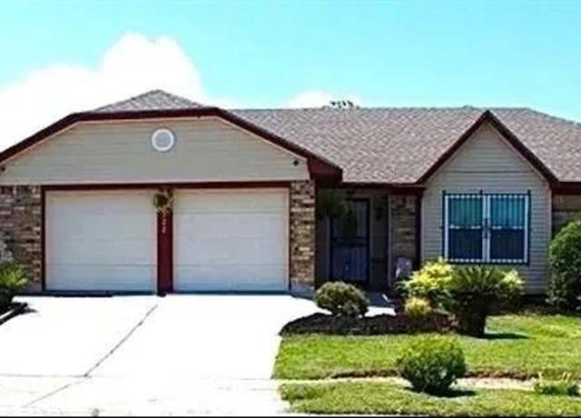 Property at 7522 Adventure Ave, New Orleans, LA 70129, 2 beds, 2 baths