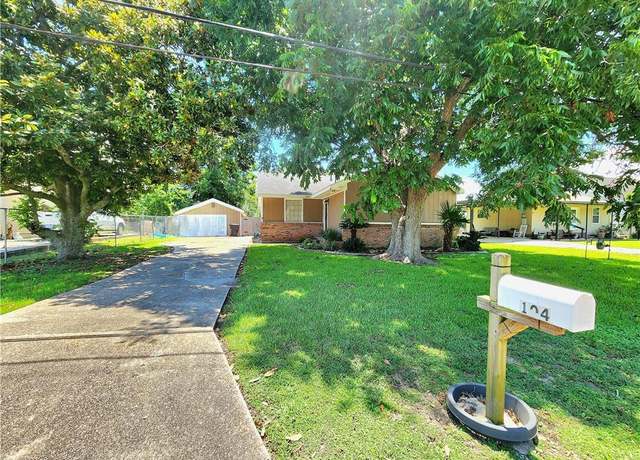 Property at 104 Delta St, Belle Chasse, LA 70037, 4 beds, 2 baths