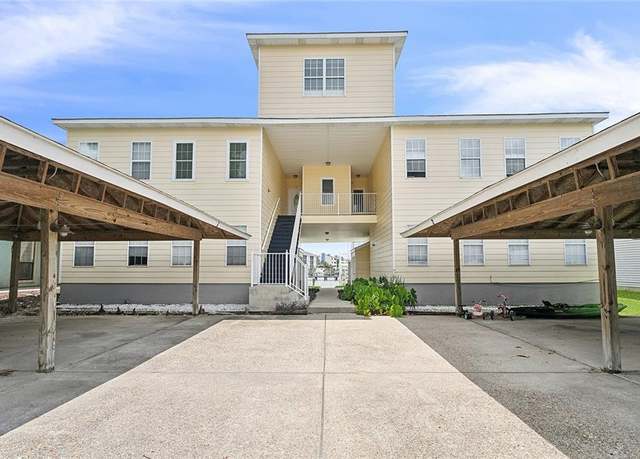 Property at 963 Marina Dr #3, Slidell, LA 70458, 2 beds, 2 baths