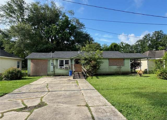 Property at 1407 Live Oak Dr, Hammond, LA 70401, 3 beds, 2.5 baths